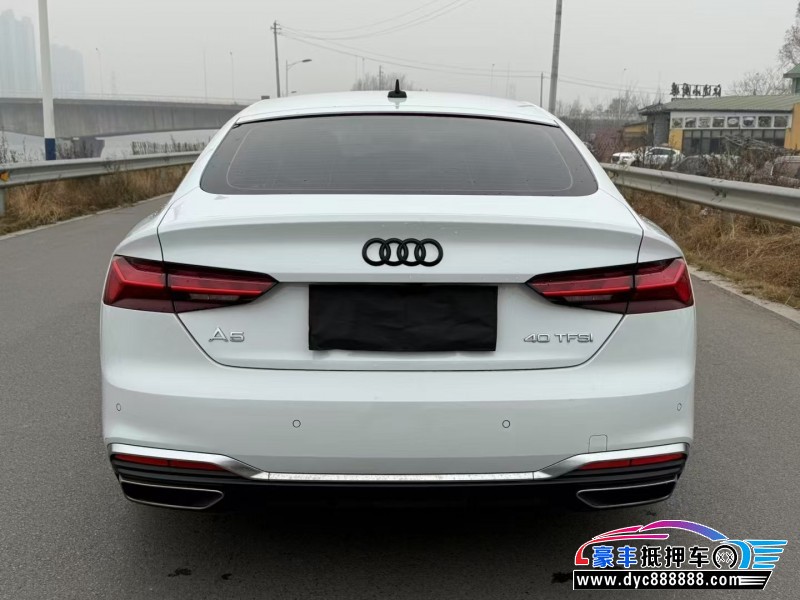 23年奥迪A5轿车抵押车出售