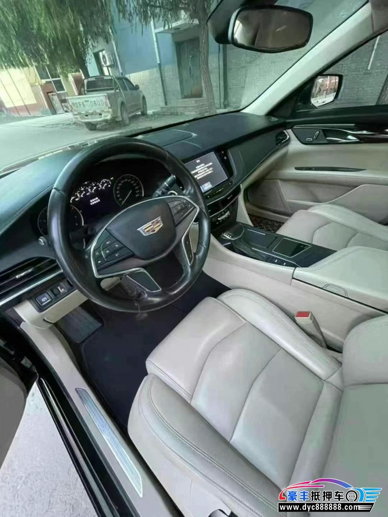 18年凯迪拉克CT6轿车抵押车出售