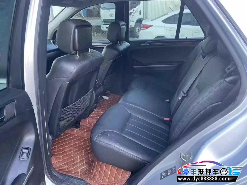 09年奔驰ML轿车抵押车出售