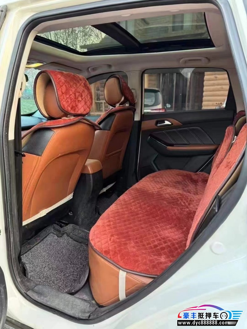 18年北汽绅宝X35轿车抵押车出售