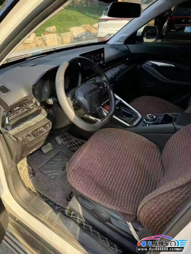 20年宝骏RS3轿车抵押车出售