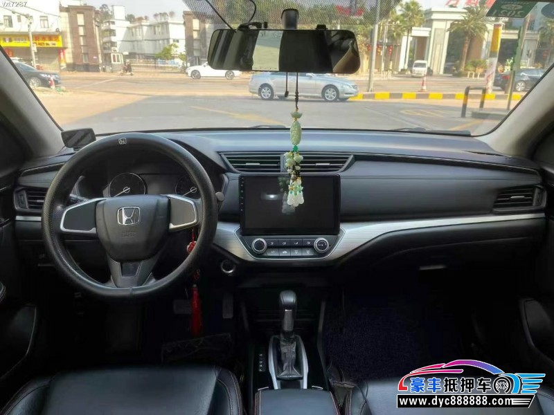 19年本田享域轿车抵押车出售