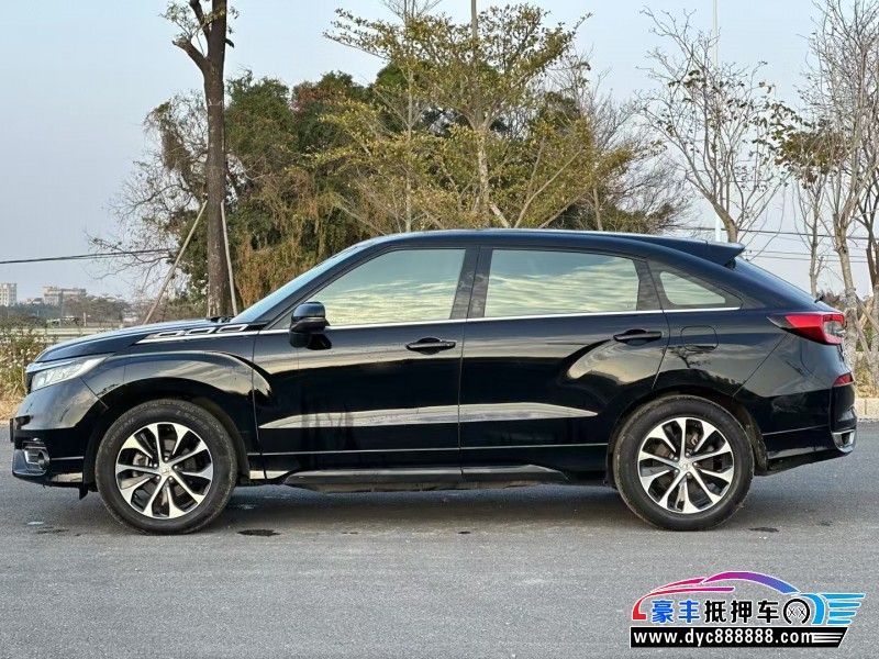 17年本田冠道轿车抵押车出售