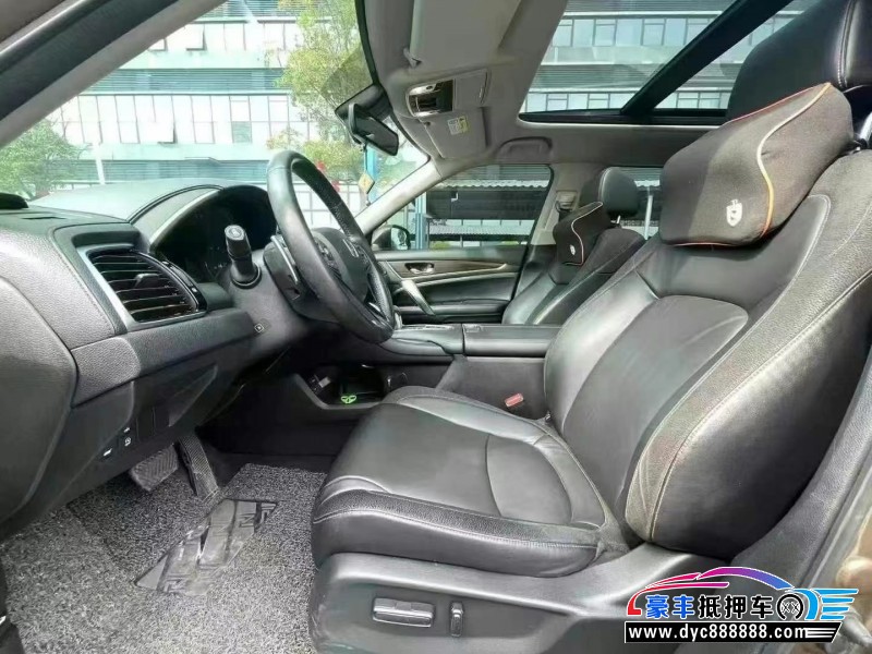 19年本田冠道轿车抵押车出售