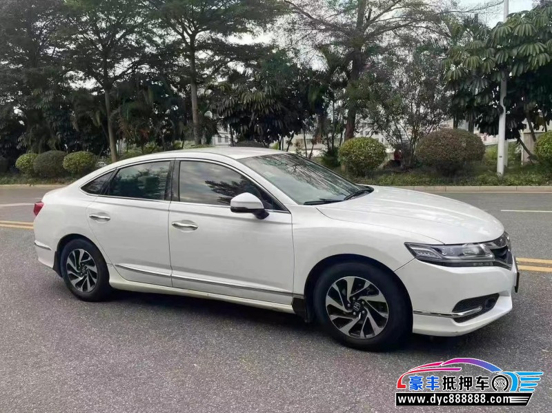 18年本田思铂睿轿车抵押车出售