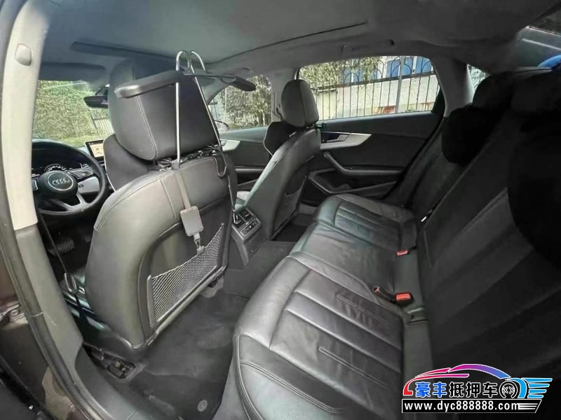 16年奥迪A4L轿车抵押车出售