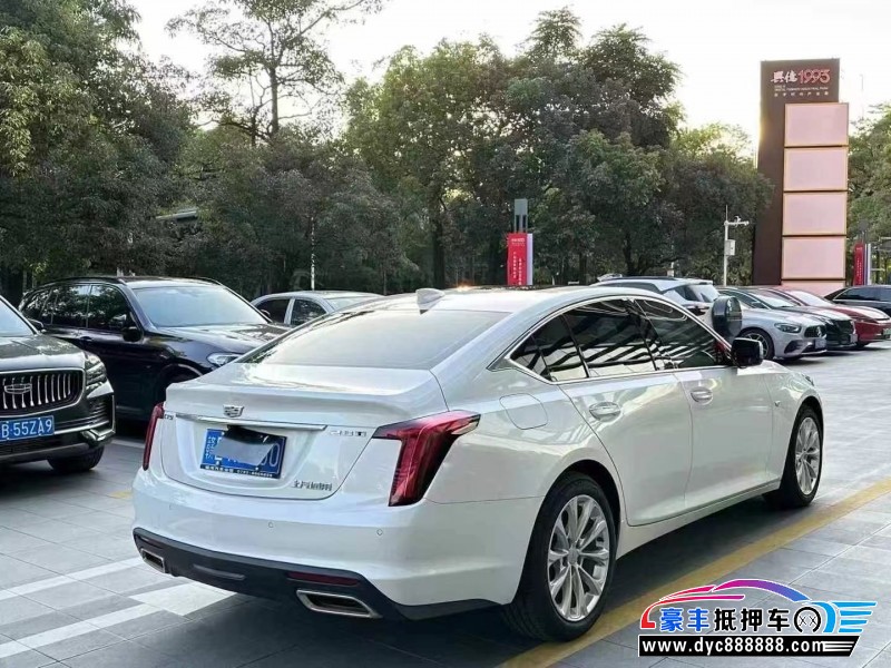 24年凯迪拉克CT5轿车抵押车出售