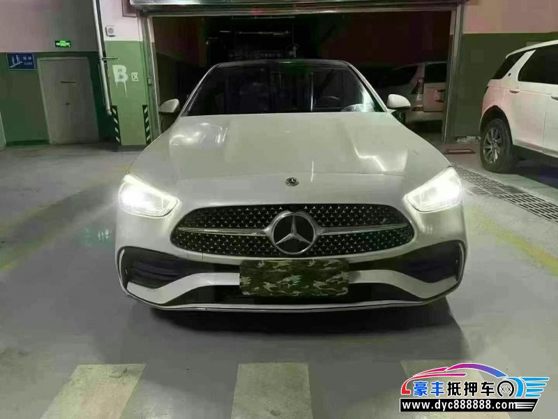 23年奔驰C轿车抵押车出售