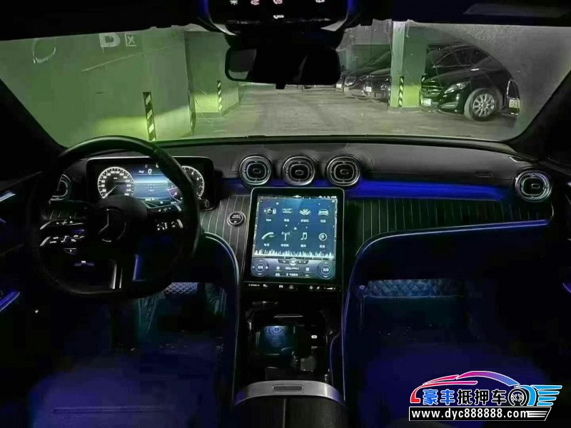 23年奔驰C轿车抵押车出售