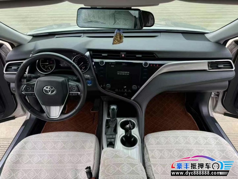 20年丰田凯美瑞轿车抵押车出售