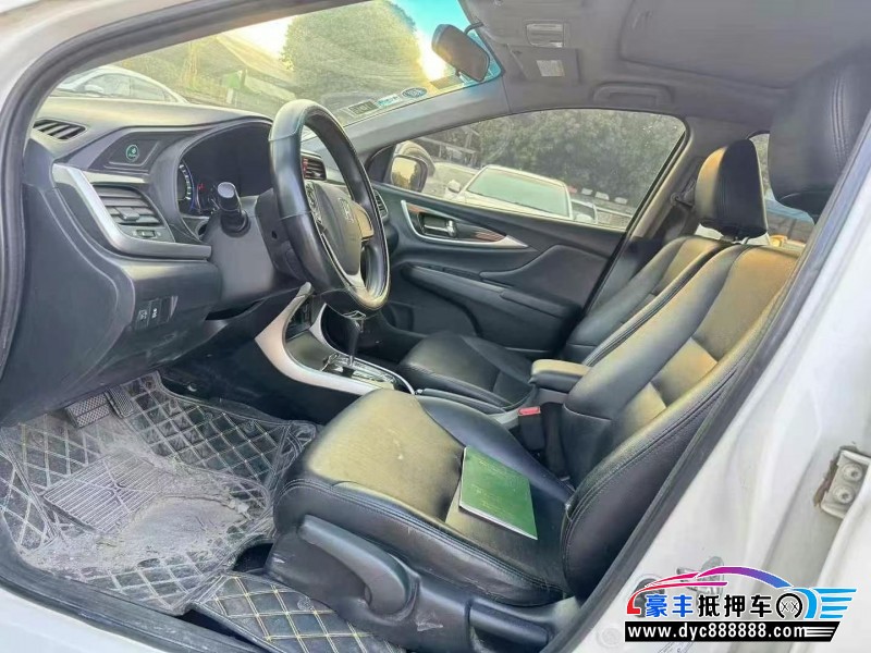 15年本田凌派轿车抵押车出售