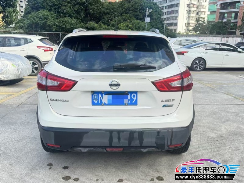 18年日产逍客轿车抵押车出售