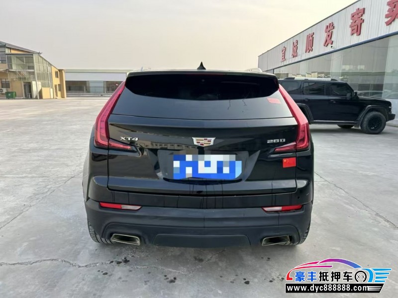 19年凯迪拉克XT4轿车抵押车出售