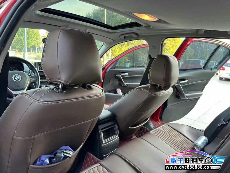 13年宝马1系轿车抵押车出售