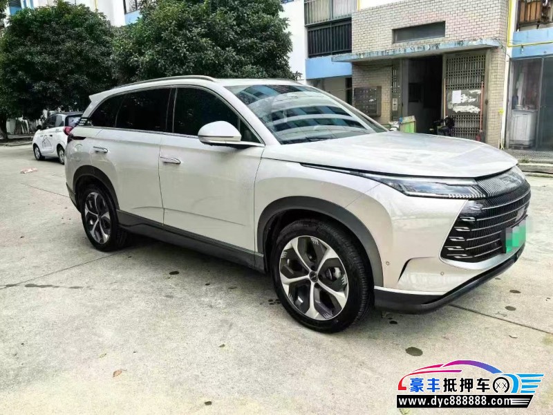 23年比亚迪护卫舰轿车抵押车出售