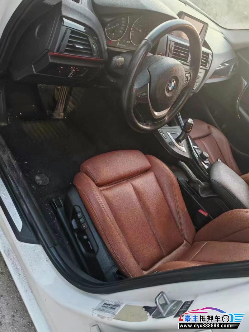 13年宝马1系轿车抵押车出售