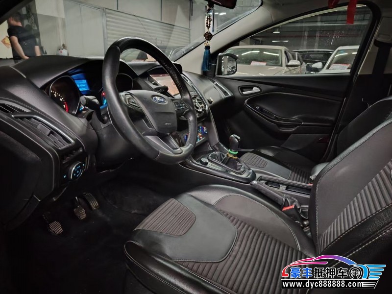 18年福特福克斯轿车抵押车出售