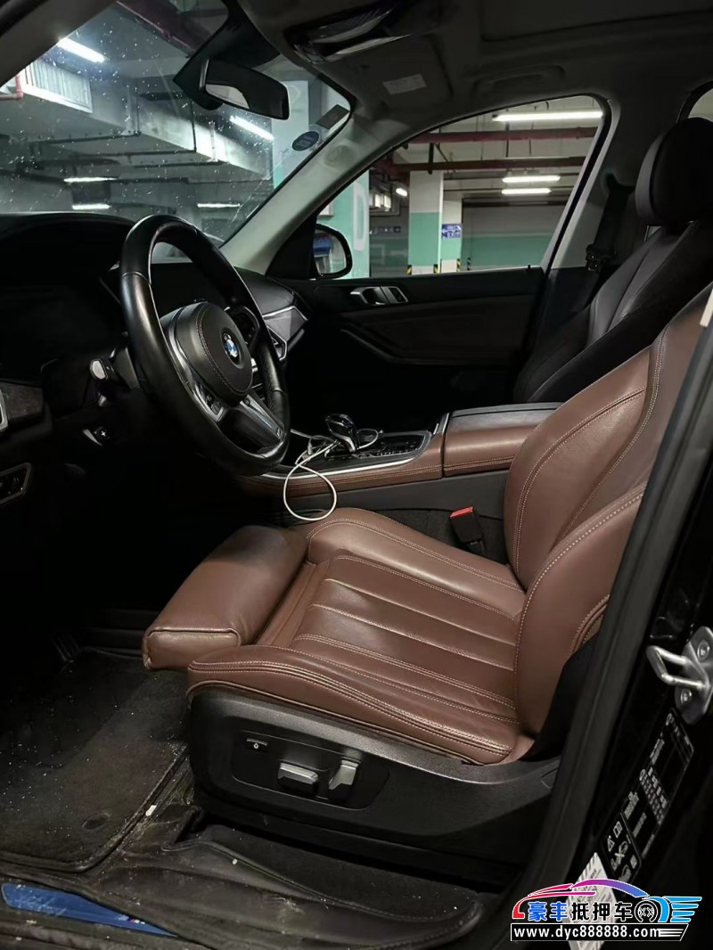 19年宝马X5轿车抵押车出售