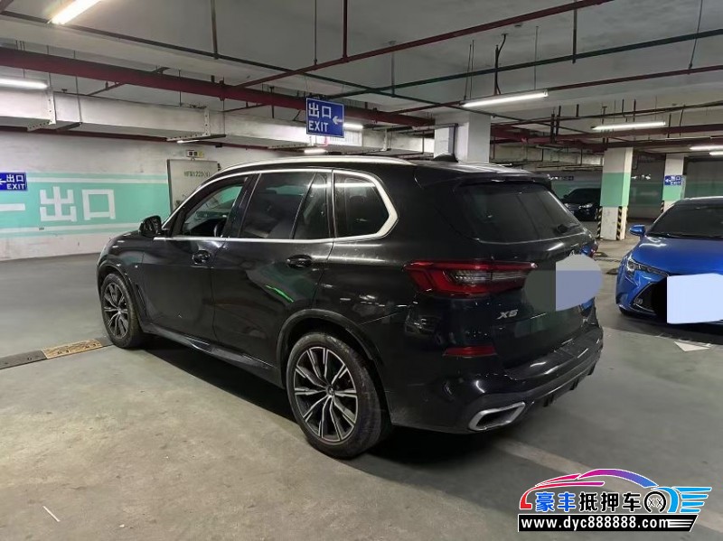19年宝马X5轿车抵押车出售