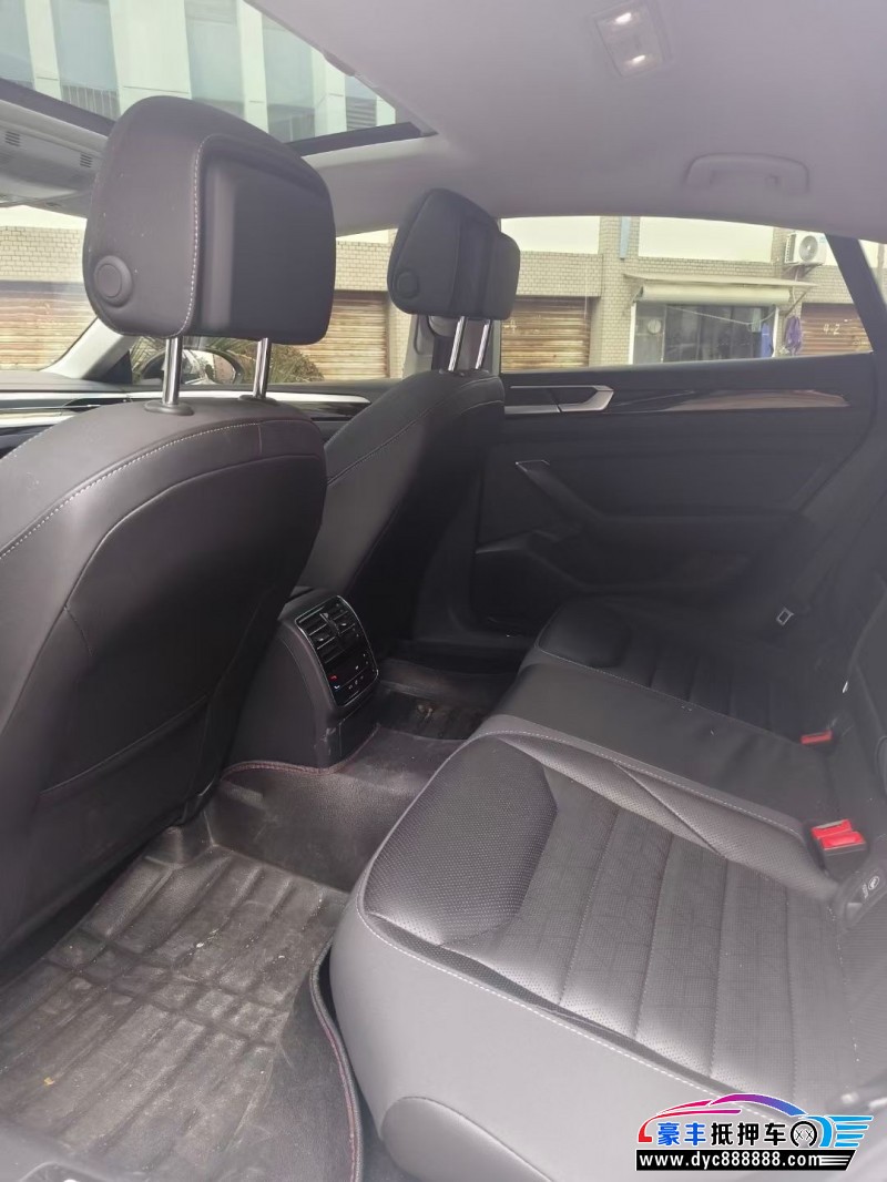 21年大众CC轿车抵押车出售