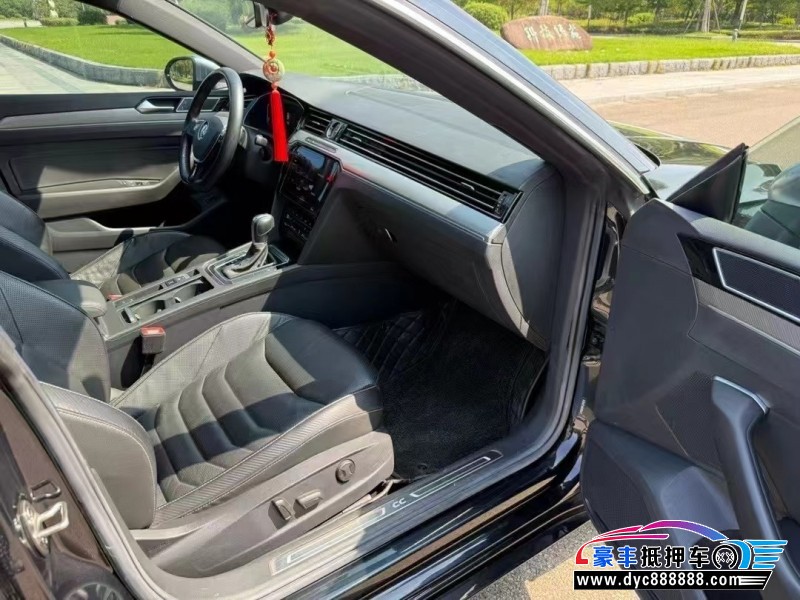 20年大众CC轿车抵押车出售