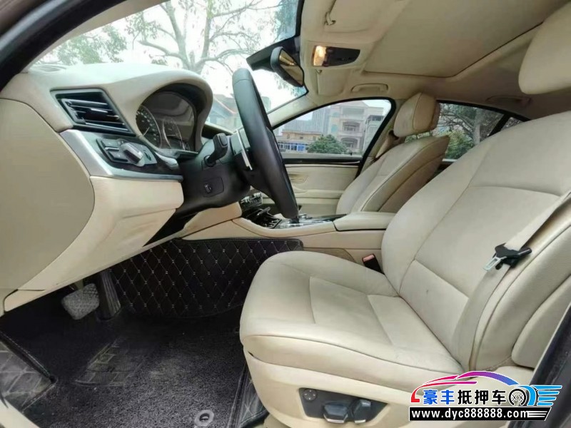 13年宝马5系轿车抵押车出售