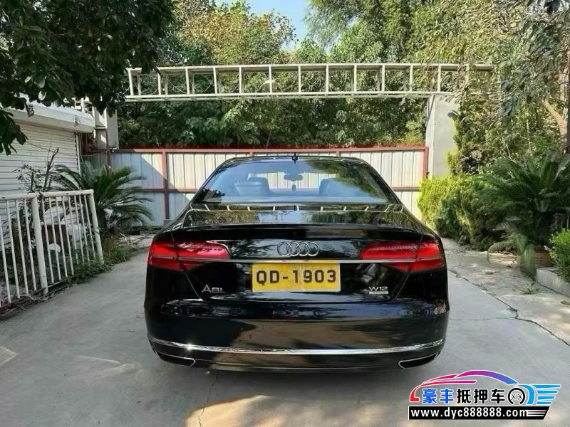 11年奥迪A8L轿车抵押车出售