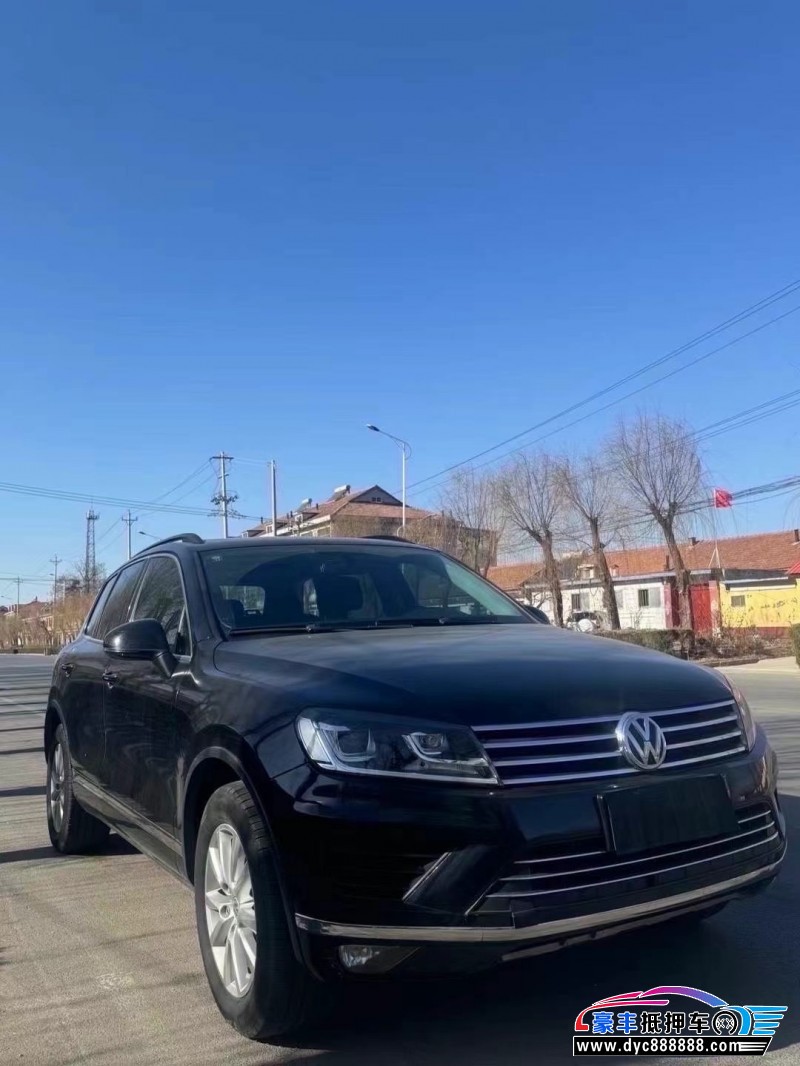 16年大众途锐轿车抵押车出售