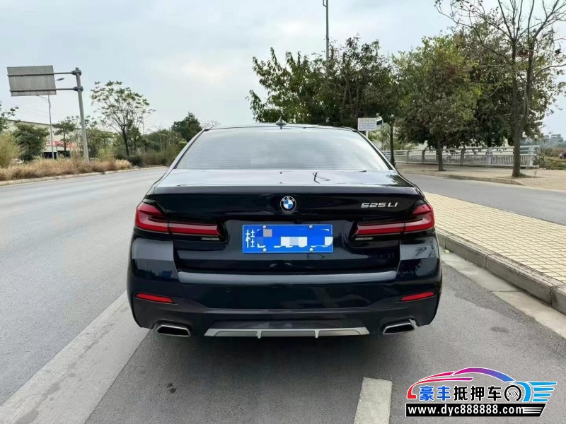 21年宝马5系轿车抵押车出售