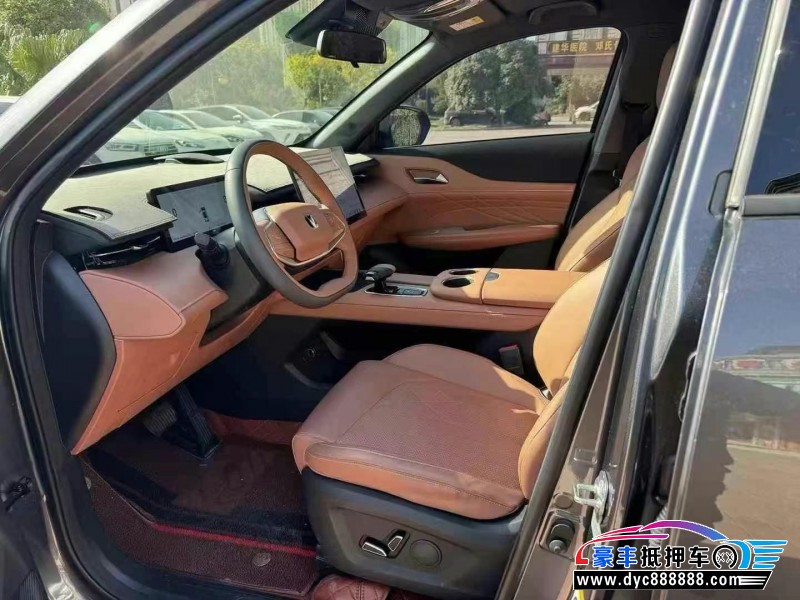 24年长安长安UNI轿车抵押车出售