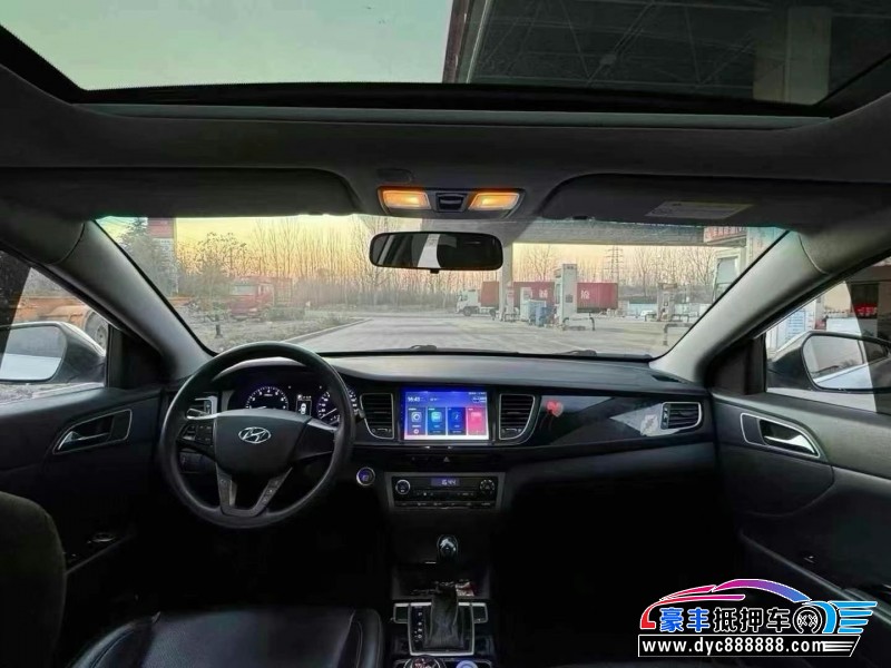 17年现代名图轿车抵押车出售