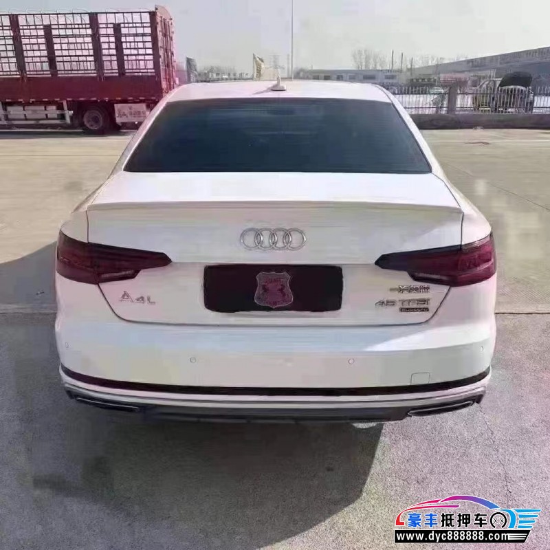 20年奥迪A4轿车抵押车出售