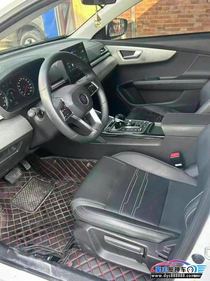 23年比亚迪秦轿车抵押车出售