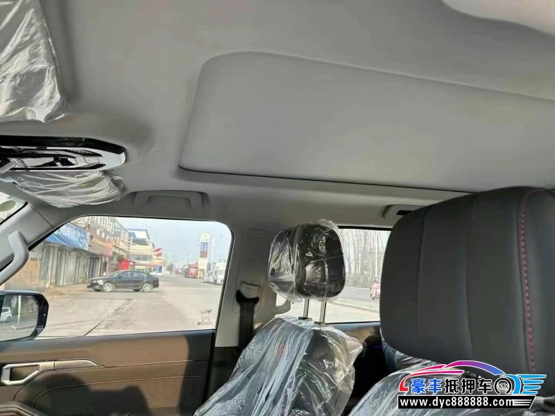 25年捷途旅行者轿车抵押车出售