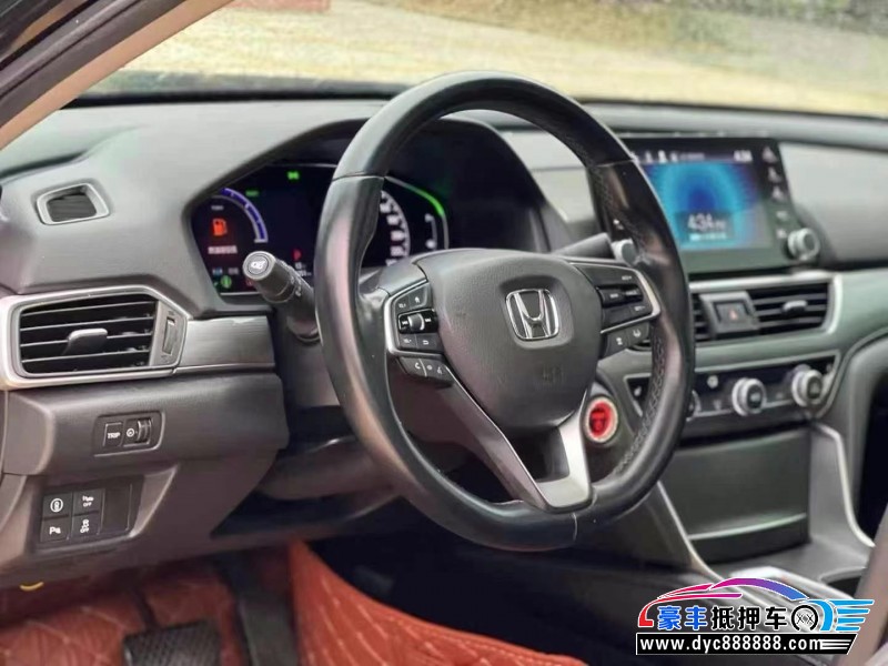 20年本田雅阁轿车抵押车出售