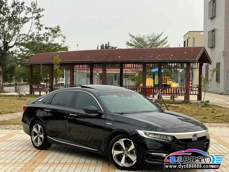 20年本田雅阁轿车抵押车出售