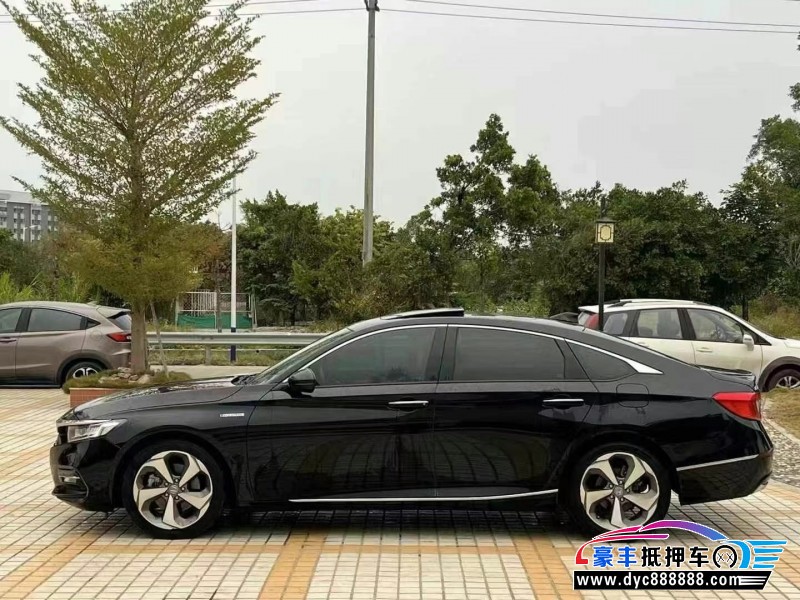 20年本田雅阁轿车抵押车出售