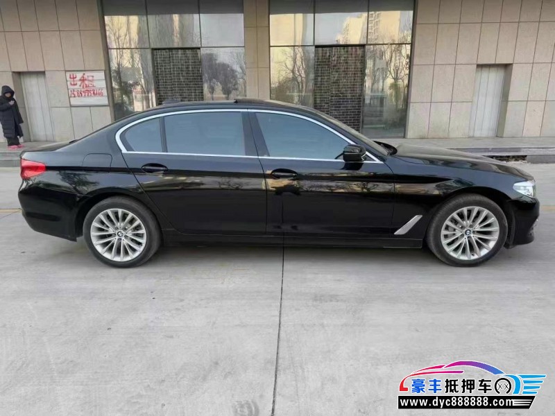 18年宝马5系轿车抵押车出售