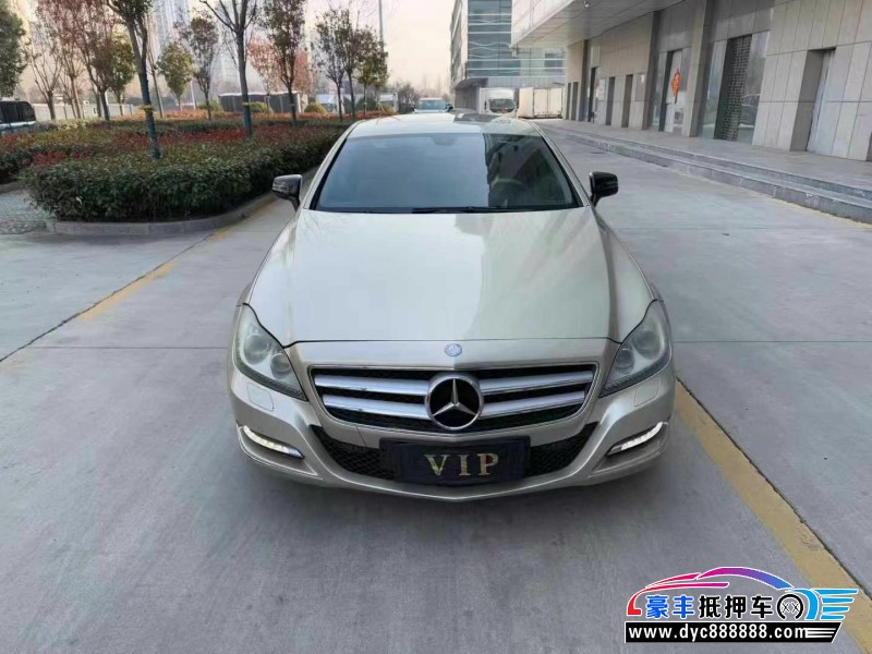 12年奔驰CLS轿车抵押车出售