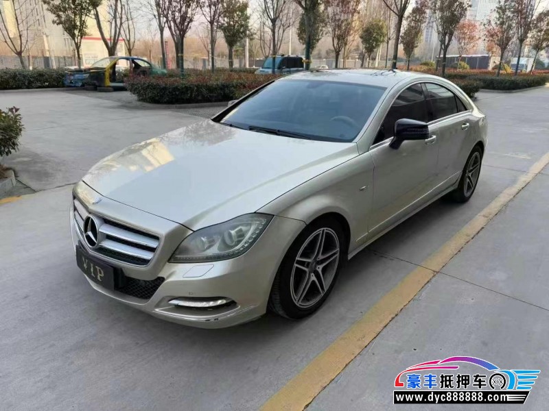 12年奔驰CLS轿车抵押车出售