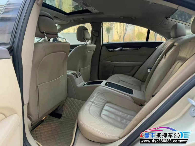 12年奔驰CLS轿车抵押车出售