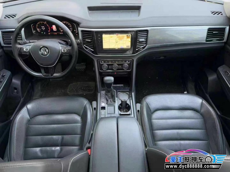 20年大众途昂轿车抵押车出售