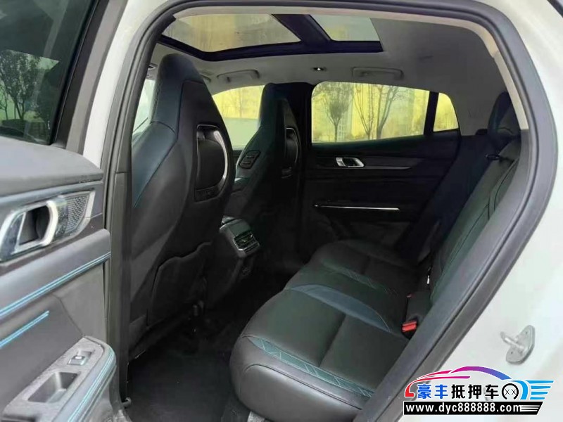 21年领克05轿车抵押车出售