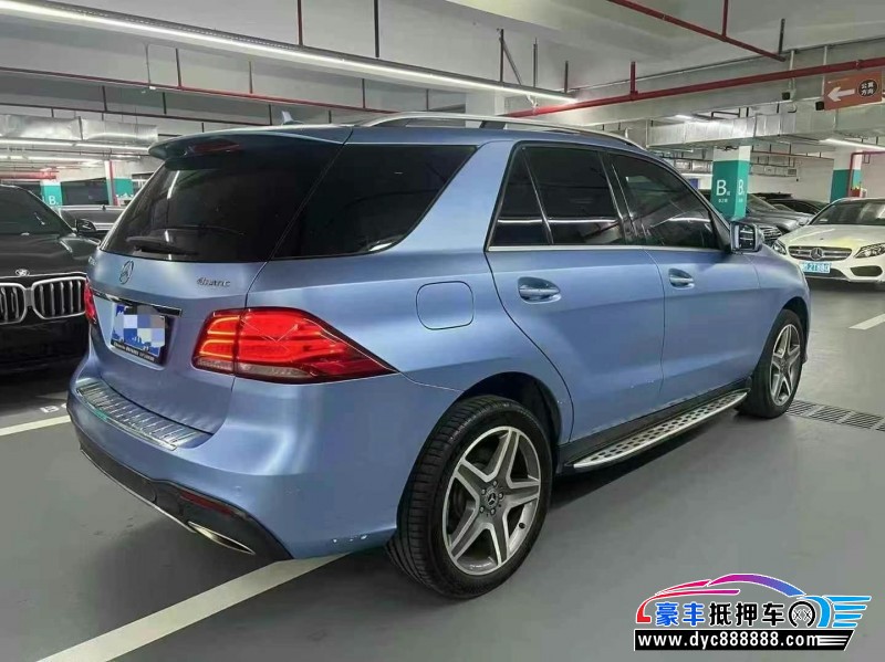 18年奔驰GLE轿车抵押车出售