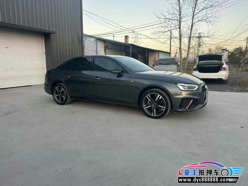 22年奥迪A4轿车抵押车出售