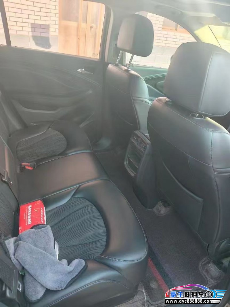 20年别克昂科威轿车抵押车出售