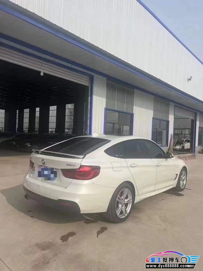 19年宝马3系轿车抵押车出售