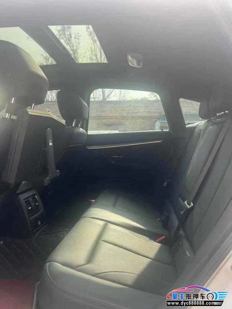 19年宝马3系轿车抵押车出售