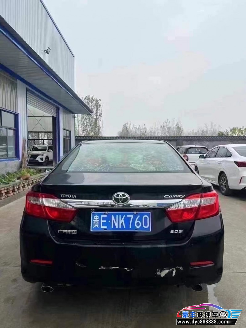 14年丰田凯美瑞轿车抵押车出售