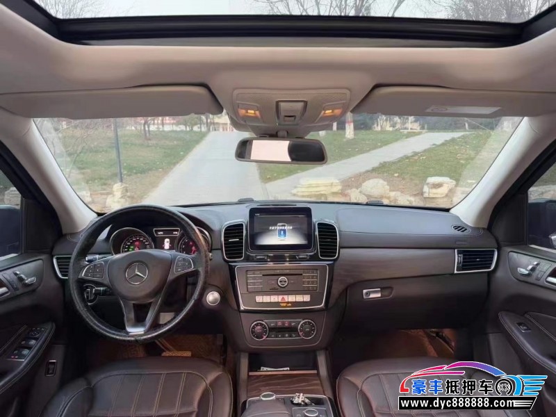 18年奔驰GLE轿车抵押车出售